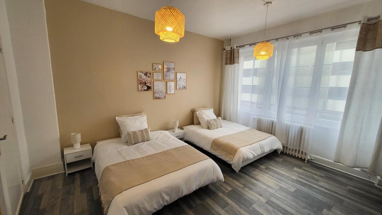 Logement Spacieux - Face A La Gare Et Centre-Ville Épinal Buitenkant foto